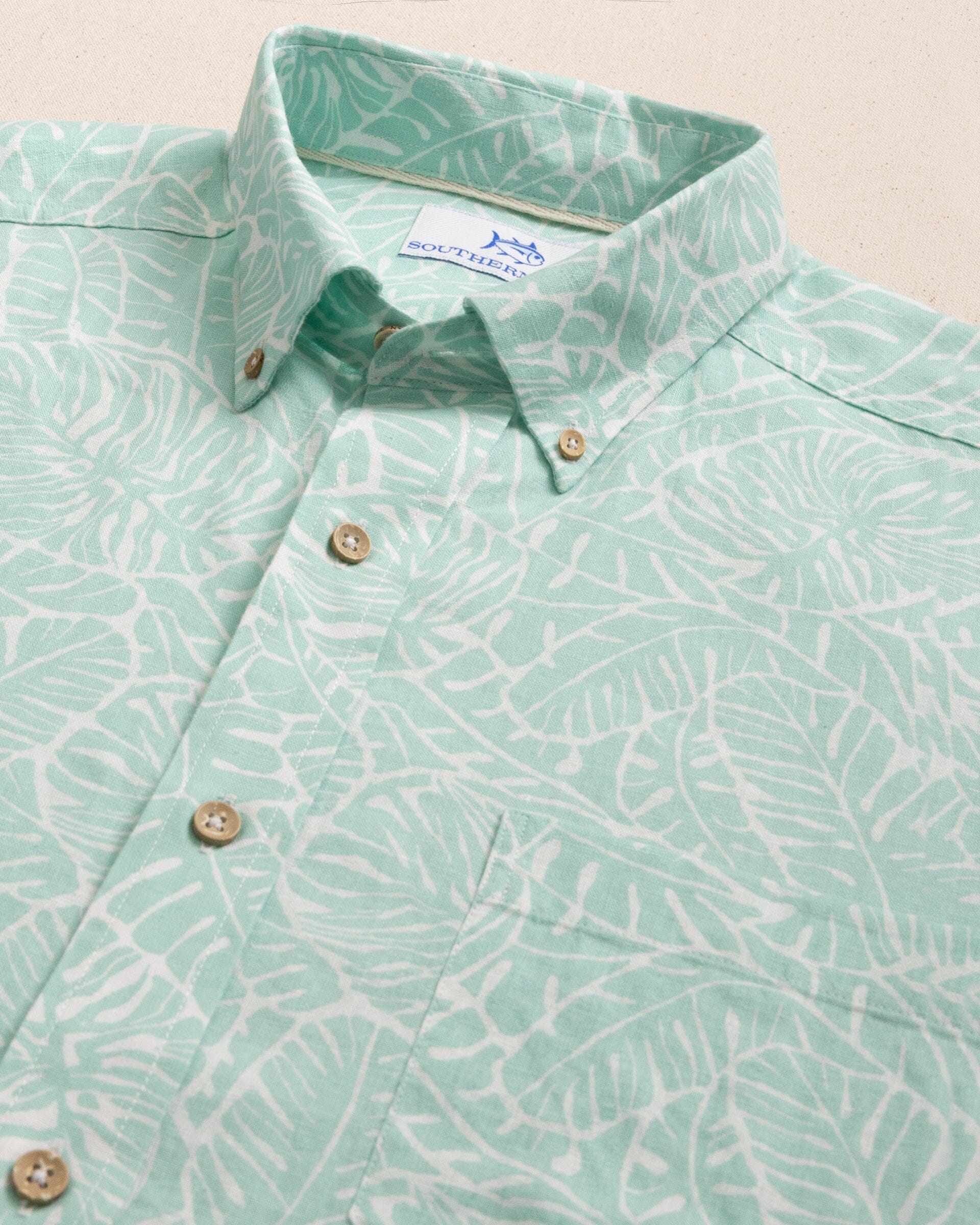 Beach Palms Linen Rayon Short Sleeve Sport Shirt - Image 4