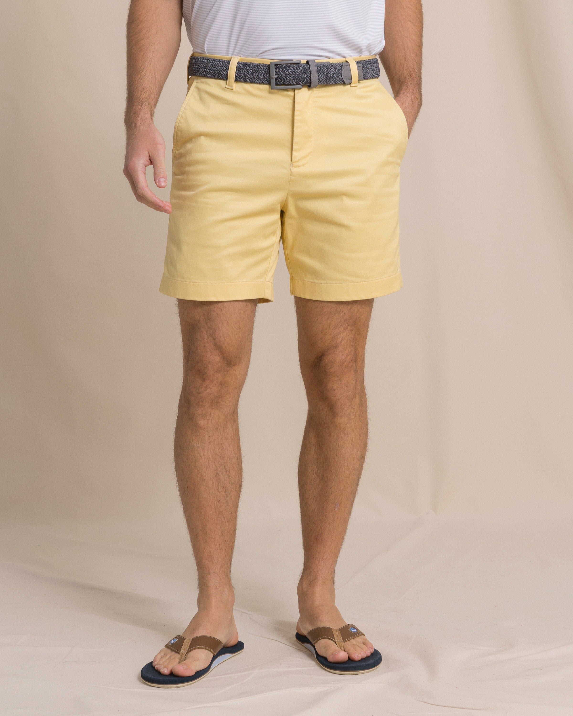 Channel Marker 7" Stretch Chino Short - Pineapple