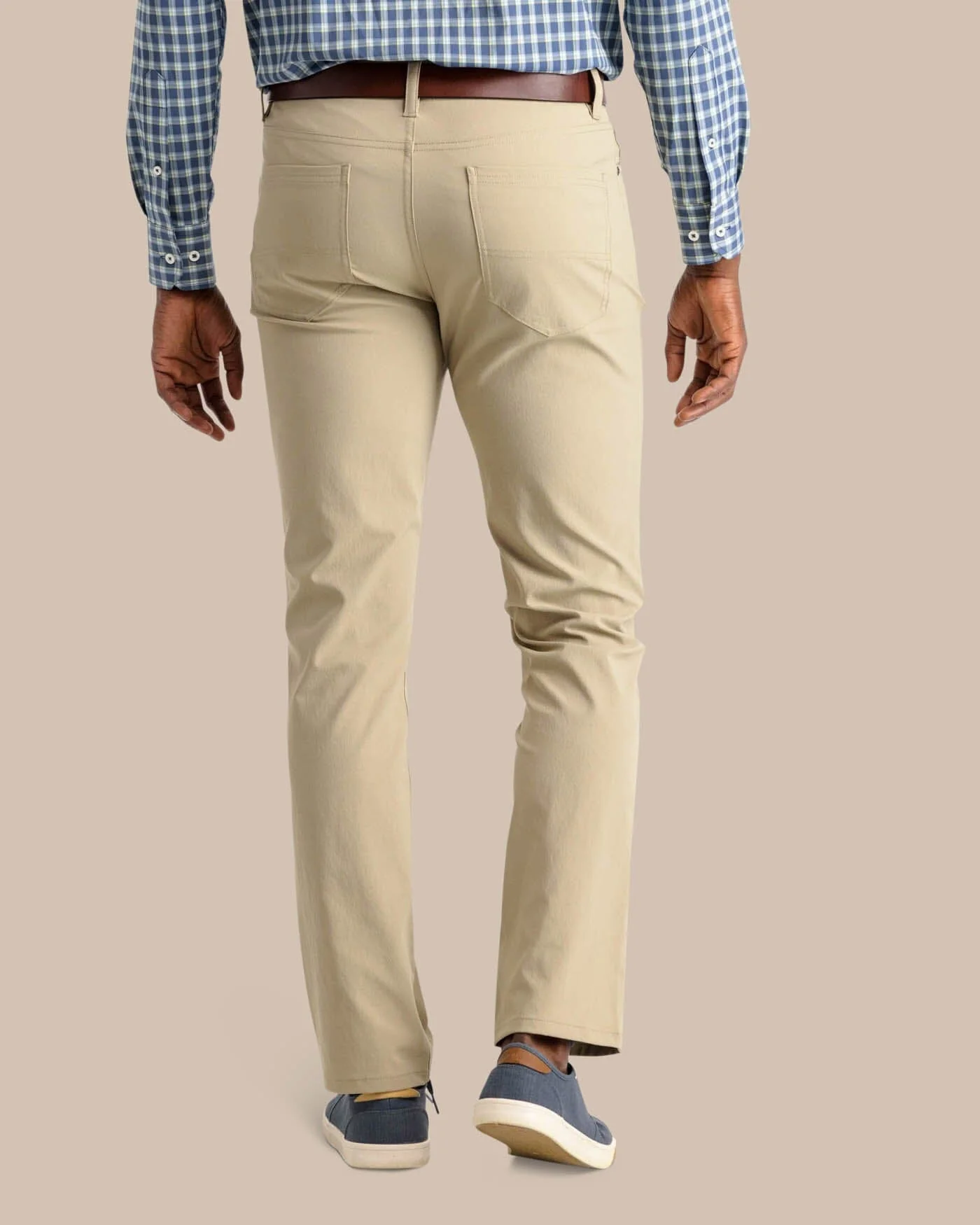 Intercoastal Performance Pant - Sandstone Khaki - Image 4